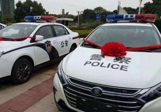 国产警车换装视频,全新形象亮相街头